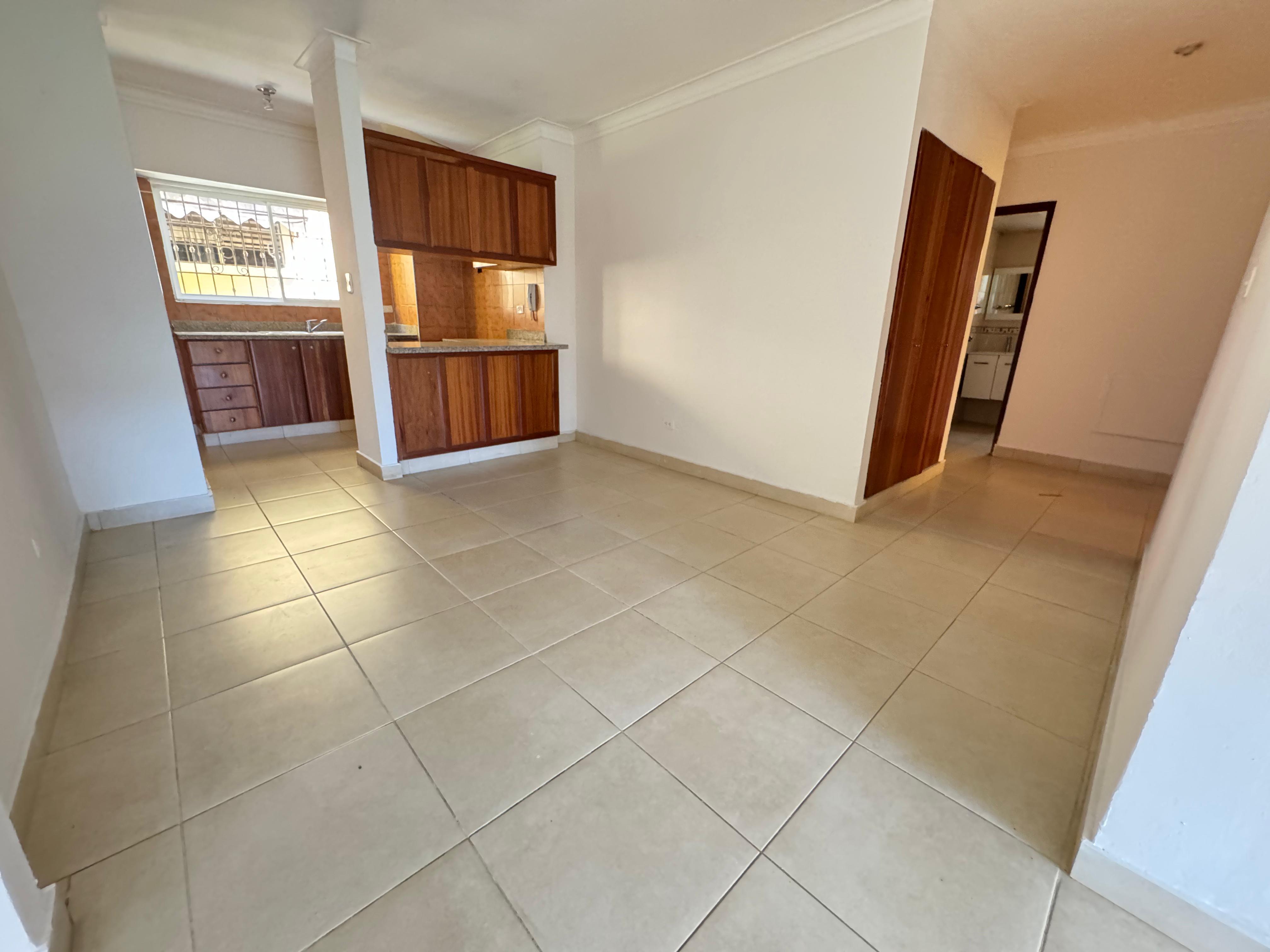 Venta de Apartamento en Avenida Republica de Colombia, Santo Domingo