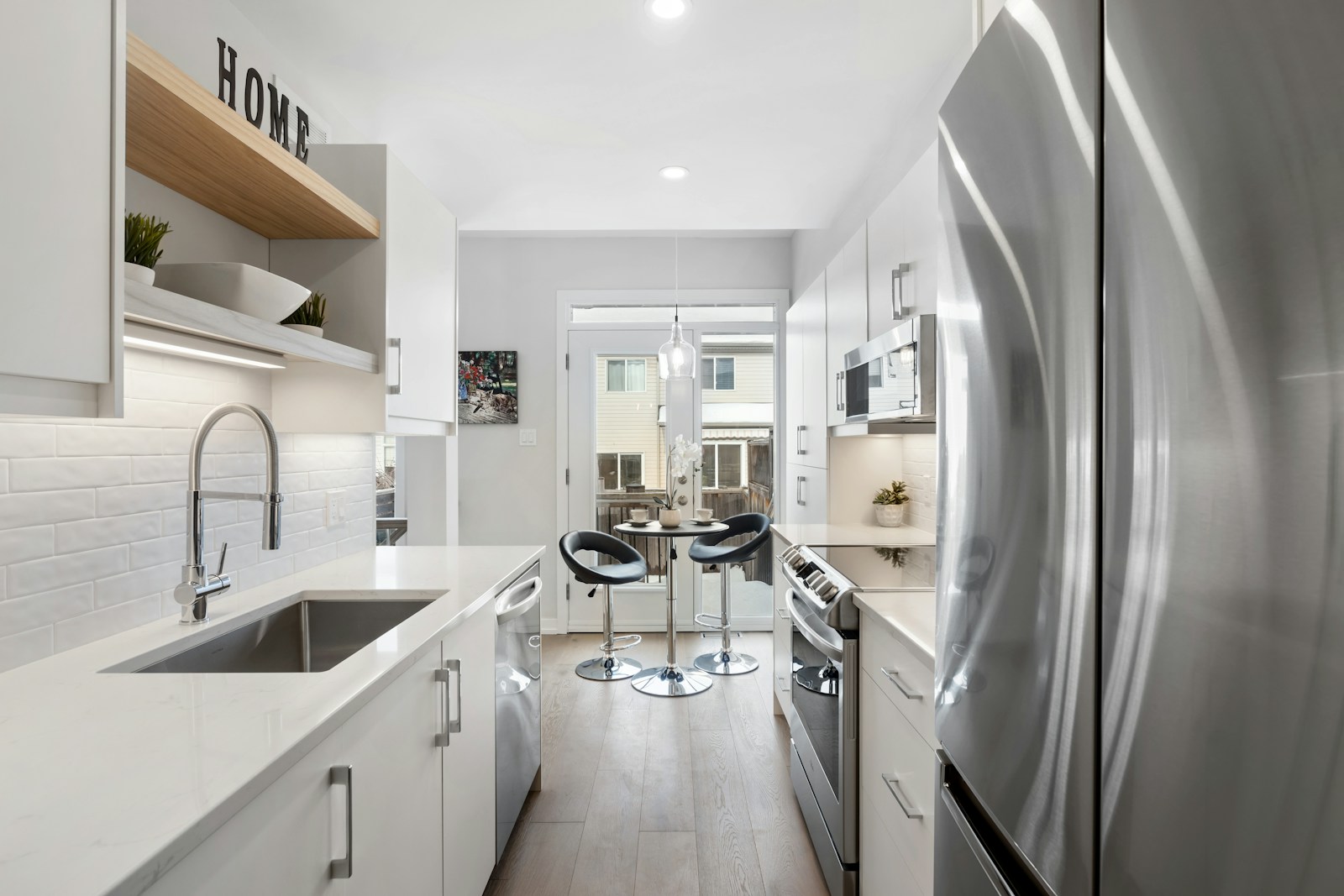 Costa Bávaro Lofts — Vive a 3 minutos del mar
