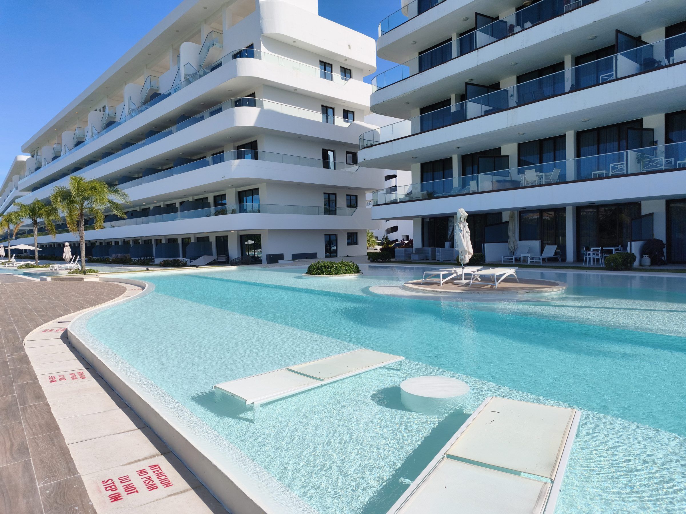 Apartamentos boutique de lujo con vista al golf en Cana Bay, Punta Cana — foto 4
