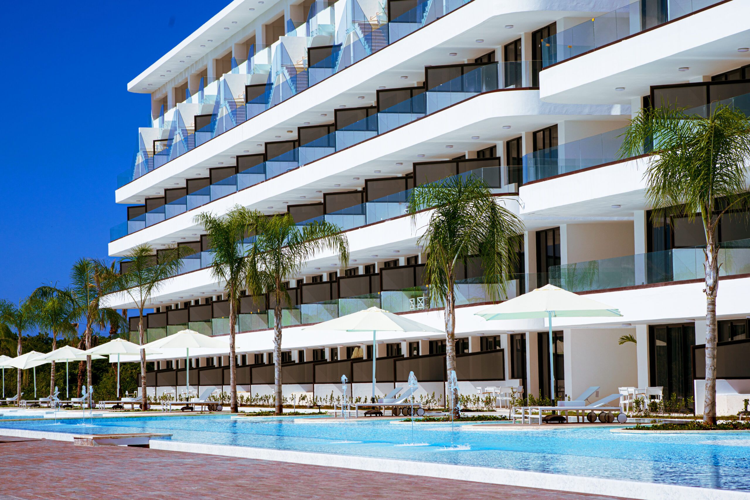 Apartamentos boutique de lujo con vista al golf en Cana Bay, Punta Cana — foto 2