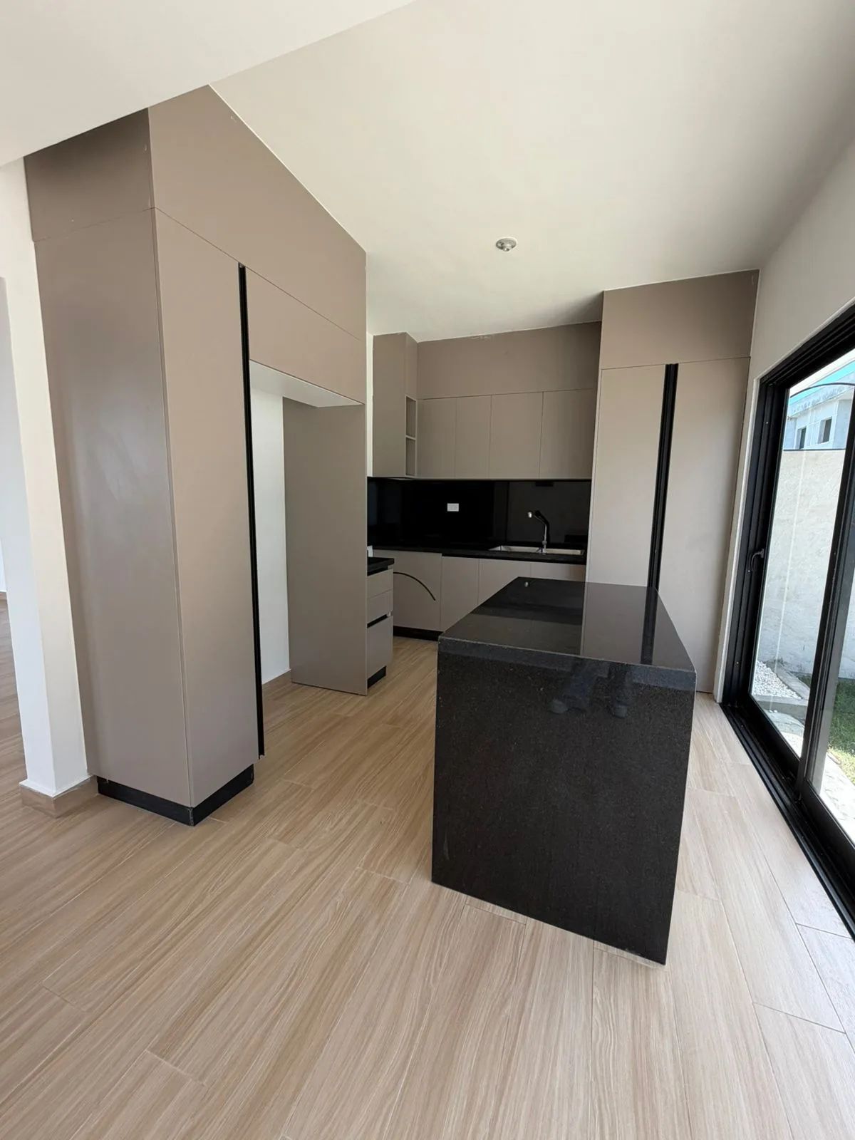 Villa moderna de 3 habitaciones con jacuzzi en Vista Cana — foto 5
